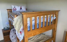 Sea House, Castlerock - Hosts 6, 3 Bedroom House